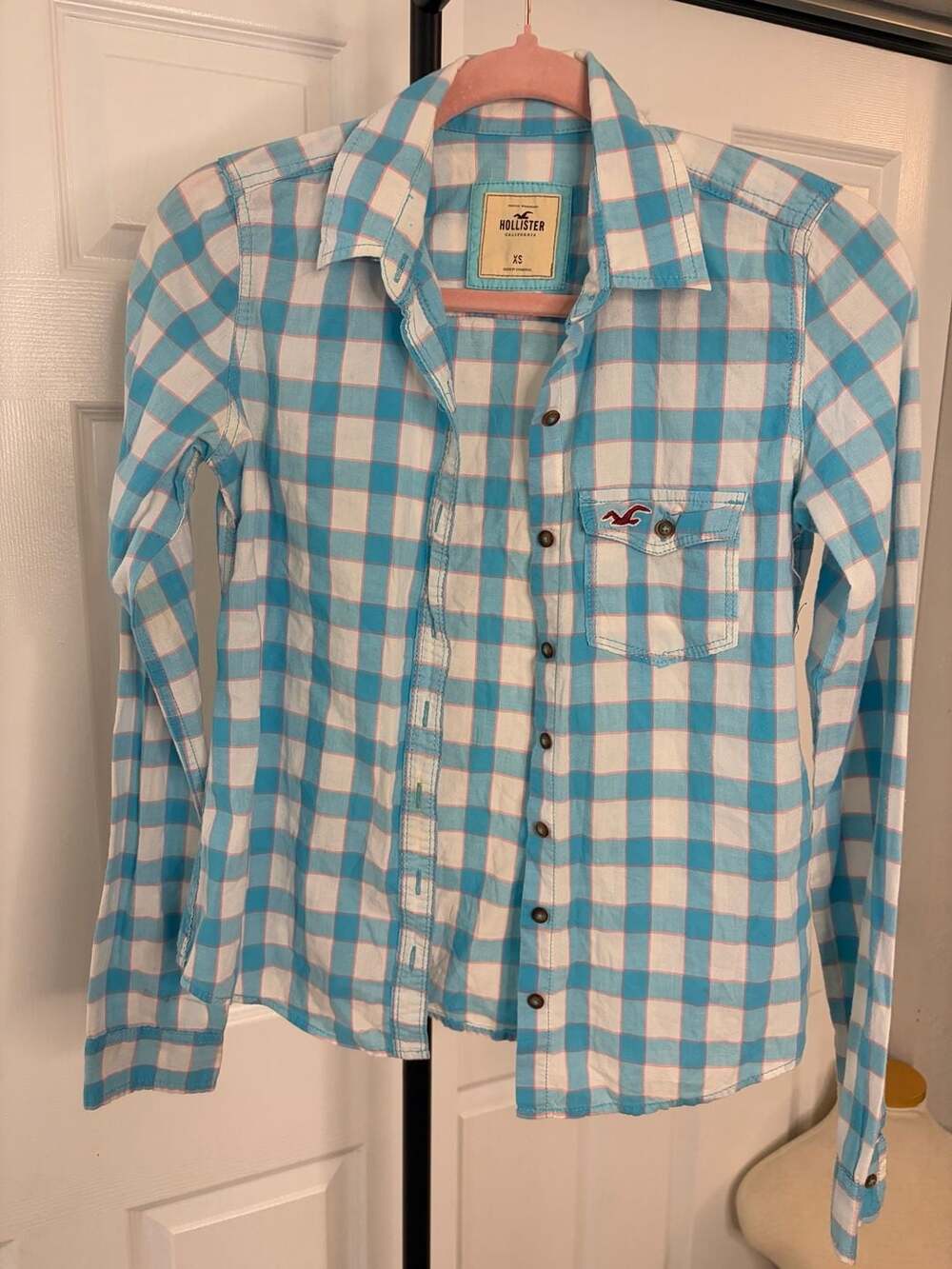 108-Hollister Plaid Long Sleeve Button Down Shirt Size XS Blue White